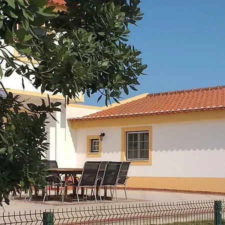Holiday home Casa Entre Praias Foz do Arelho